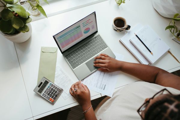 Optimiser la gestion de vos finances sur l'espace client SG
